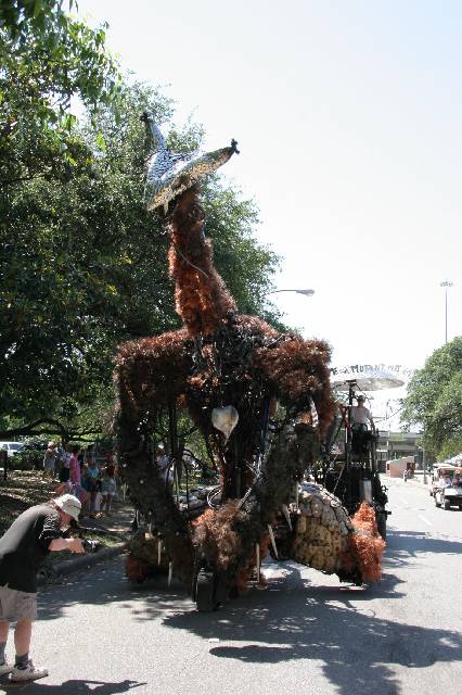 v2006_ArtCar_3_Parade 446 